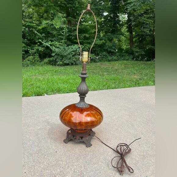 Vintage 60s 70s MCM Fat Amber Glass Table Lamp - Picture 3 of 10